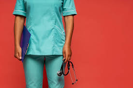 Choosing the Right Fabric for Healthcare Scrubs: A Comprehensive Guide